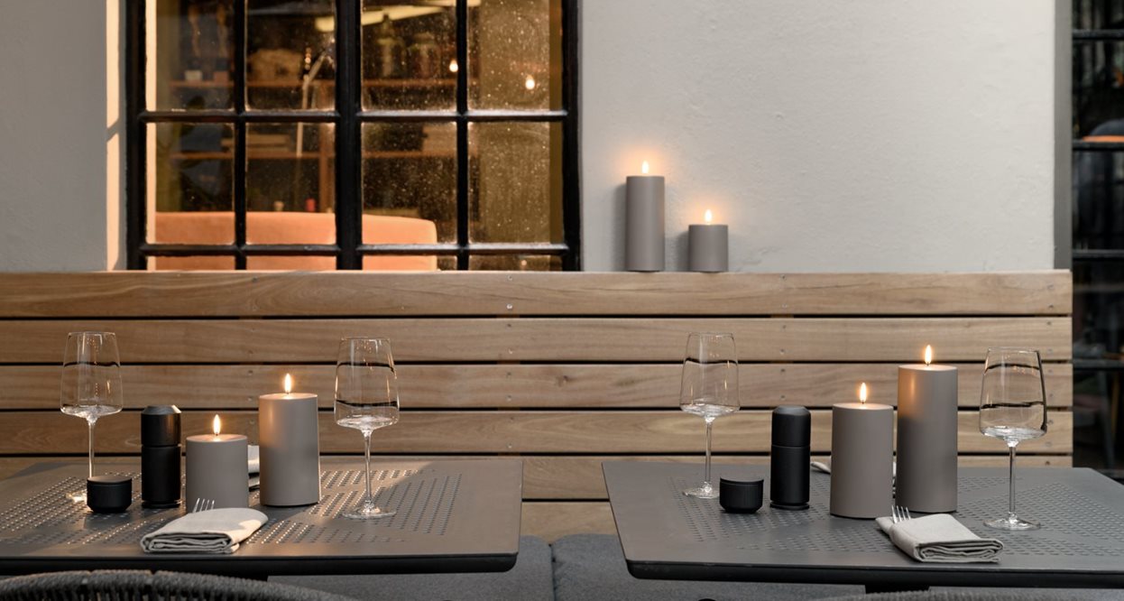 Outdoorkerze *neu* - Uyuni Lighting - Piffany Copenhagen - Gr. XL | Ø 8,4 x 20 cm | Sand – Bild 4