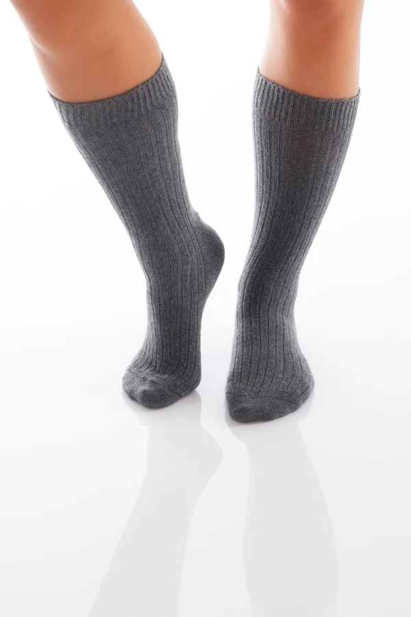 Kaschmirsocken Marie – Stein – Bild 2